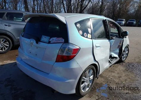 2010 Honda Fit Sport z USA, uszkodzony, nr VIN JHMGE8G43AC032513
